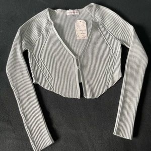 NWT Willow & Wind Heather Gray Cropped Cardigan, Large Juniors, Loops Buckles